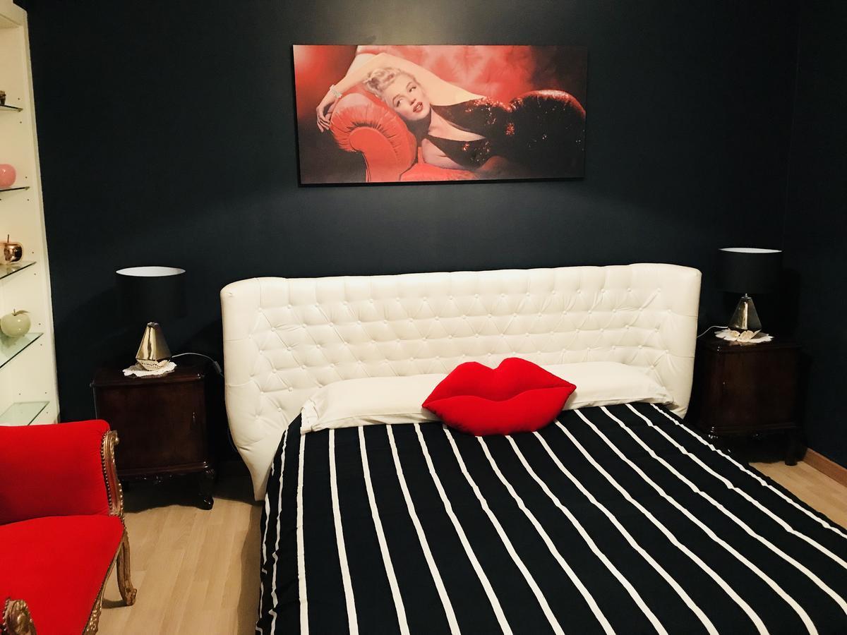 B&B Dell'Orologio 아쿠아비바 델레 폰티 외부 사진